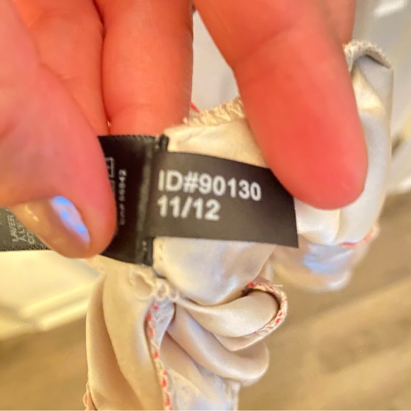 Express champagne colored with pink lace midi dress, size L. - Picture 8 of 8